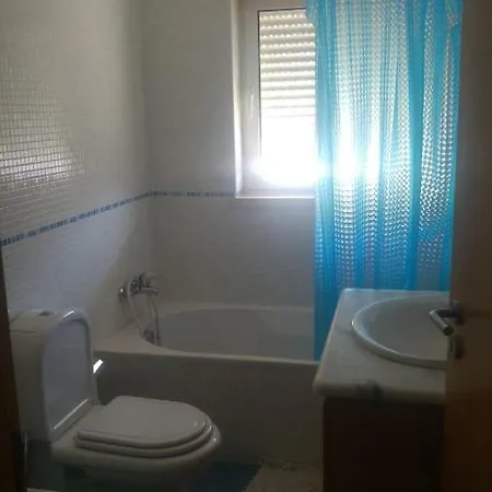 House Vidigal * Entroncamento